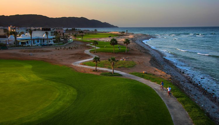 Golf In Jebel Sifah Golf Package Sifawy Boutique Hotel - 