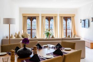 Sifawy Boutique hotel  One Bedroom Apartment Living &Dining room